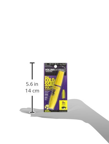 Colossal Volum' Express mascara – passe d'un look naturel à un effet volumineux.