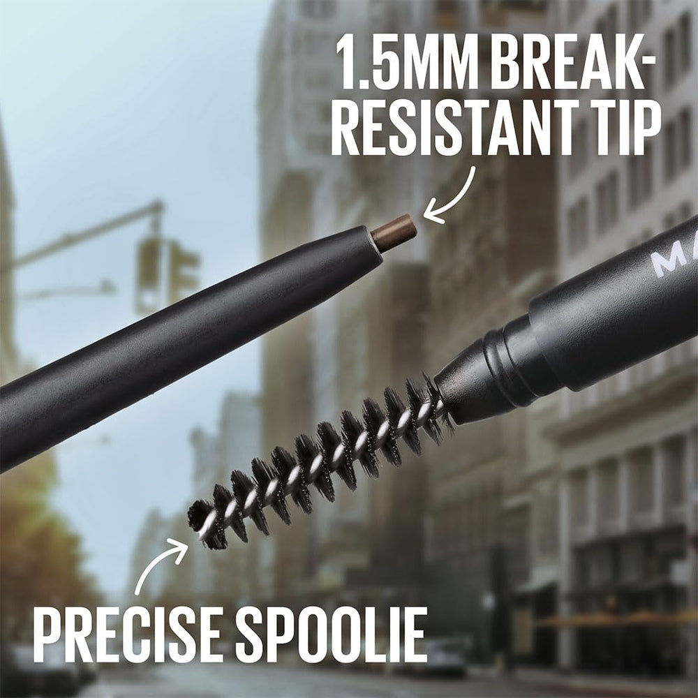 Maybelline Express Brow Ultra Slim : neuf teintes pour matcher toutes les teintes de sourcils.