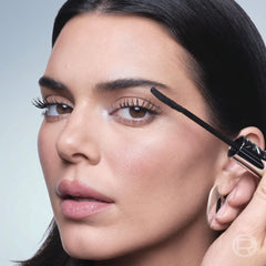 Maybelline Extensionist Mascara offre longueur et tenue sur 24 heures