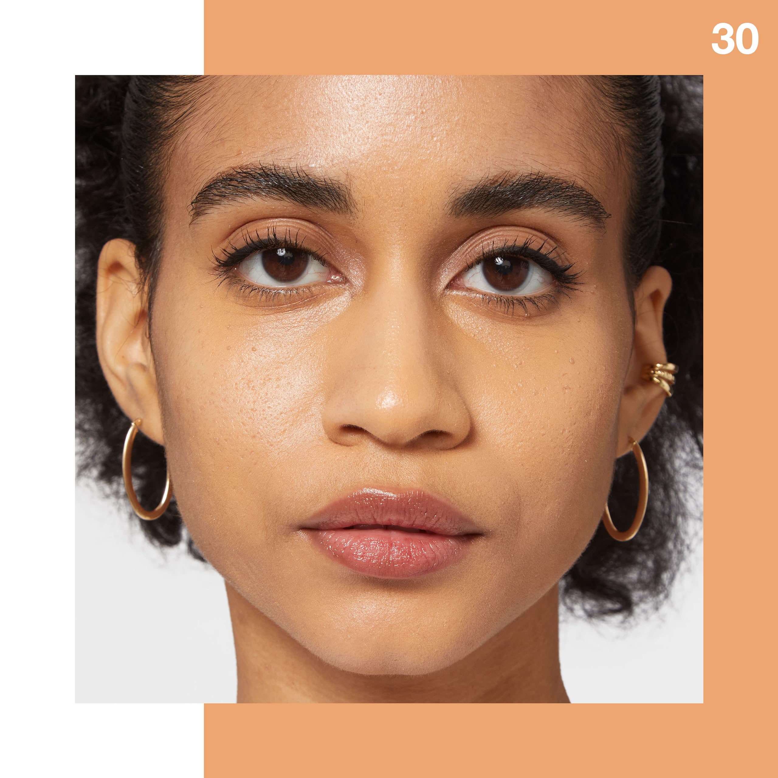 Maybelline Fit Me – tenue durable : fini naturel qui reste frais toute la journée.