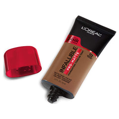 Maybelline Brun Suède, teinte brune, application précise pour contouring subtil.
