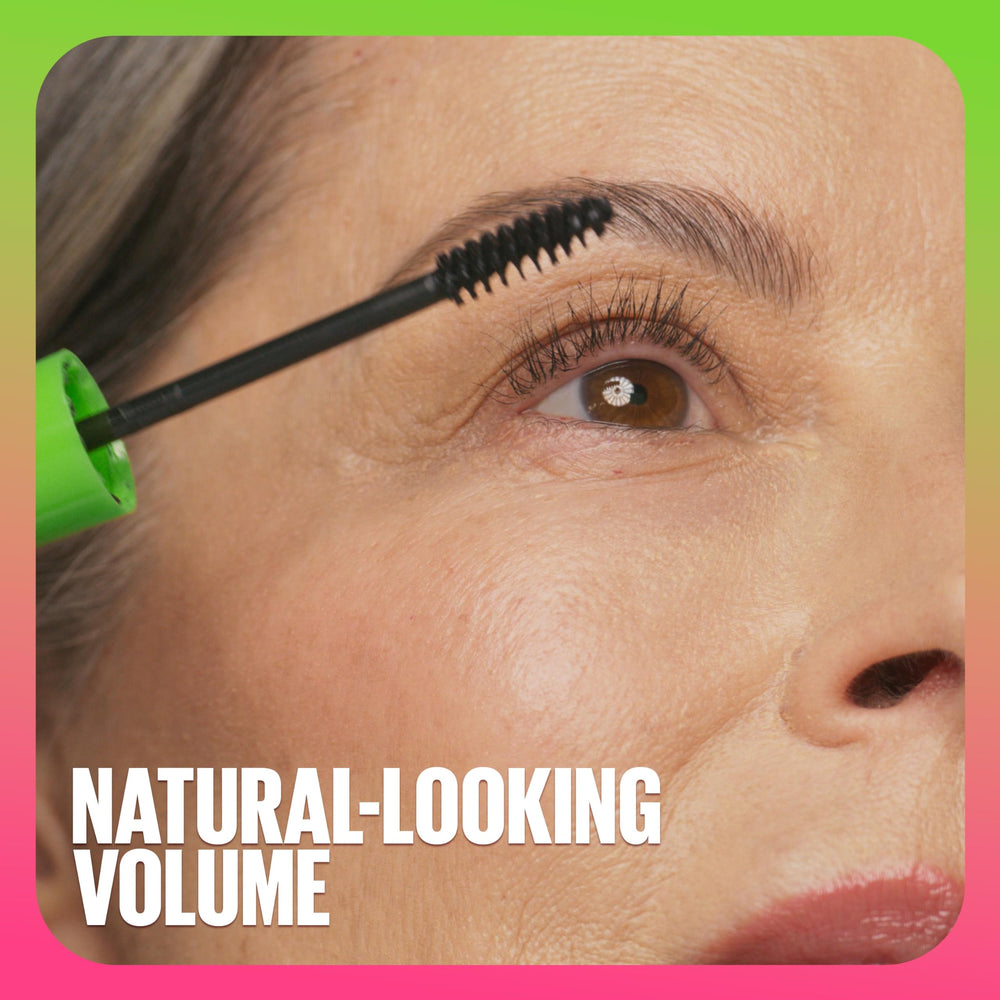 MAYBELLINE Great Lash Waterproof Mascara, volume et définition pour un regard plus intense.