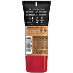 Maybelline Infallible Pro-Matte Foundation : pompe intégrée pour dosage précis.