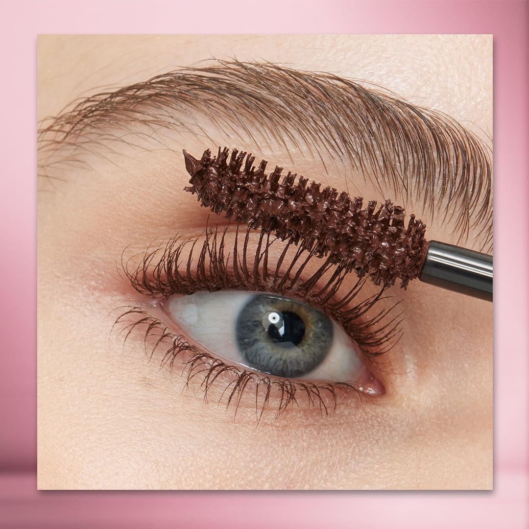 Maybelline Lash Paradise Latte Brown formule soyeuse qui glisse sans paquets