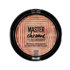 Maybelline Master Chrome Rose Gold: poudre lumineuse offrant un éclat miroir sur les joues.