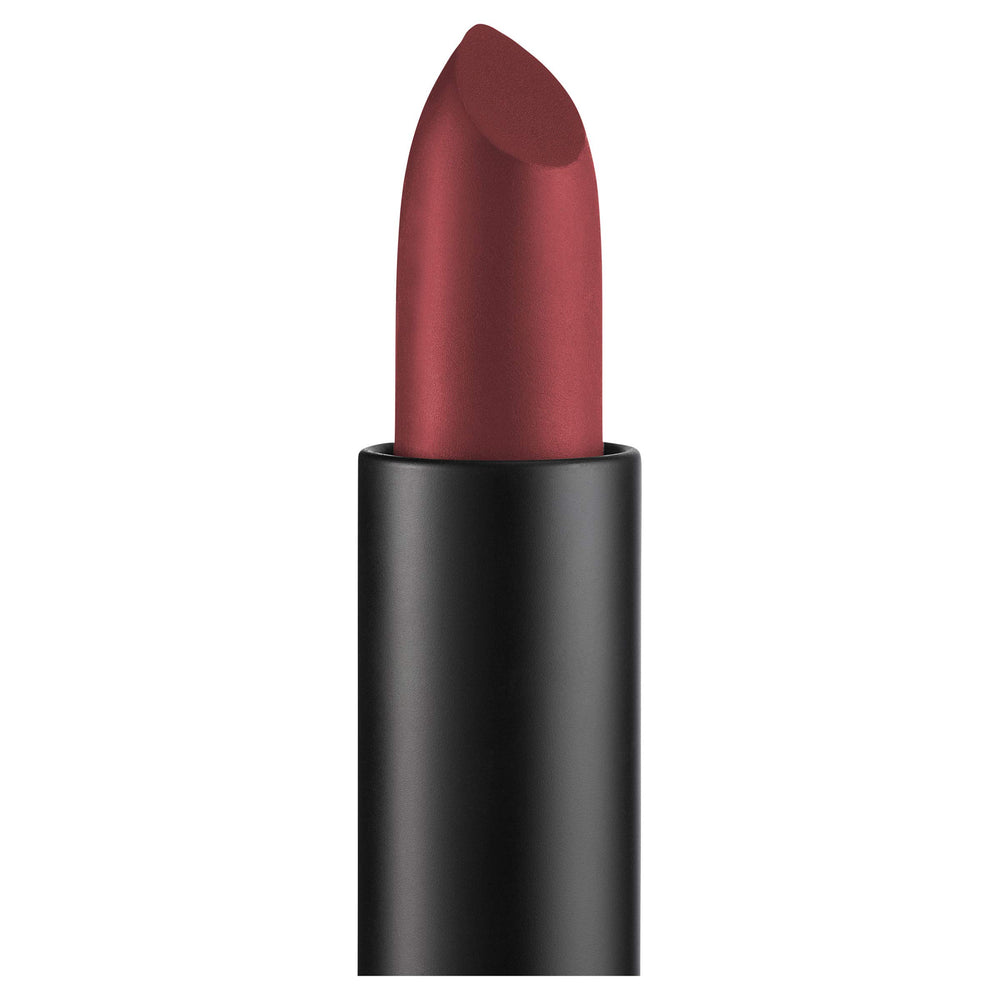 Cruel Ruby Maybelline, application fluide pour une couleur nette et rapide