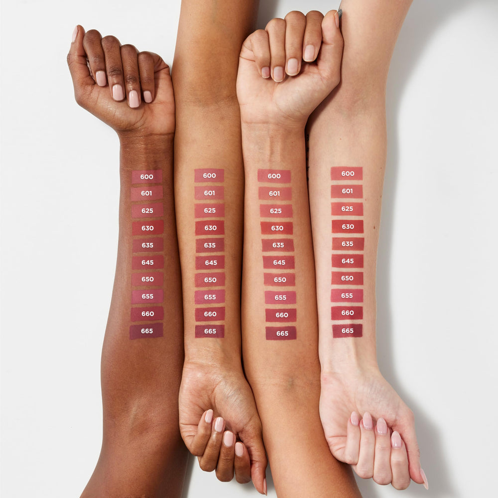 Maybelline rouge liquide hyaluronique : hydratation légère des lèvres.