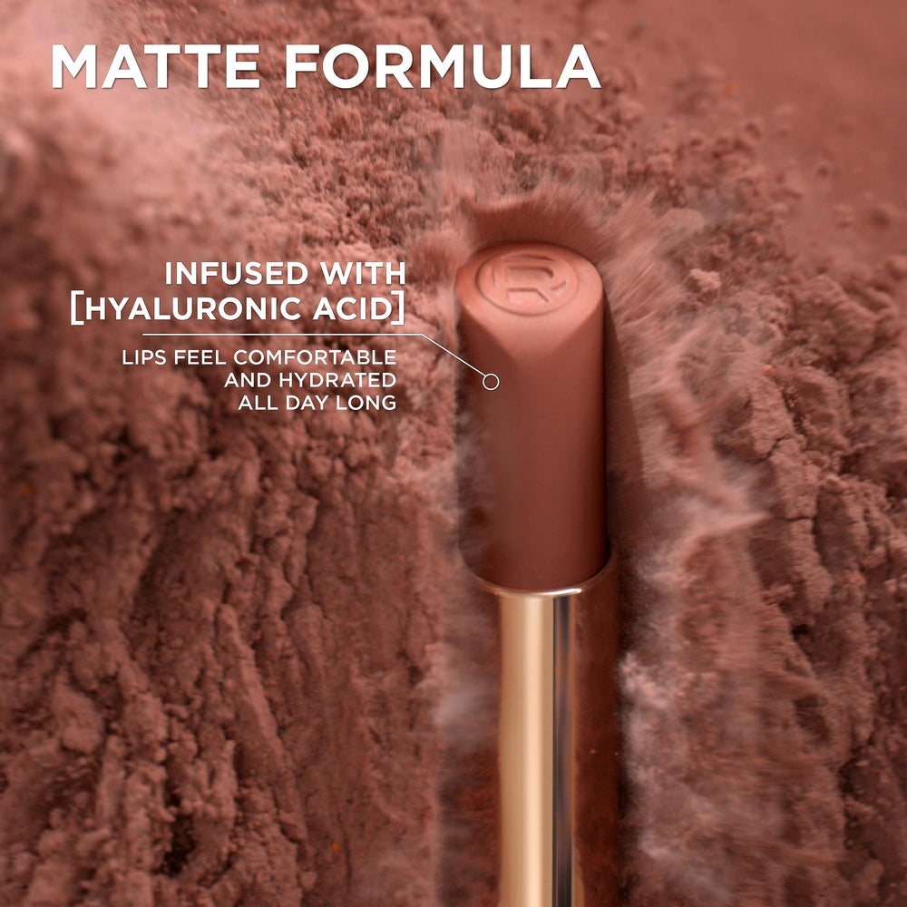 Formule à l'acide hyaluronique pour confort durable sur les lèvres.