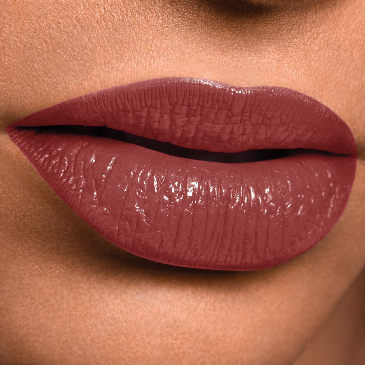 Fini sans transfert: Maybelline Super Stay 24 garde la couleur sans bavure.