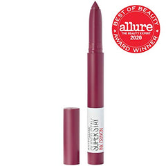 Maybelline Super Stay Ink Crayon Accept A Dare sur lèvres, application précise.