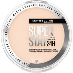 Maybelline Super Stay poudre hybride dans son compact, fini mat longue tenue.