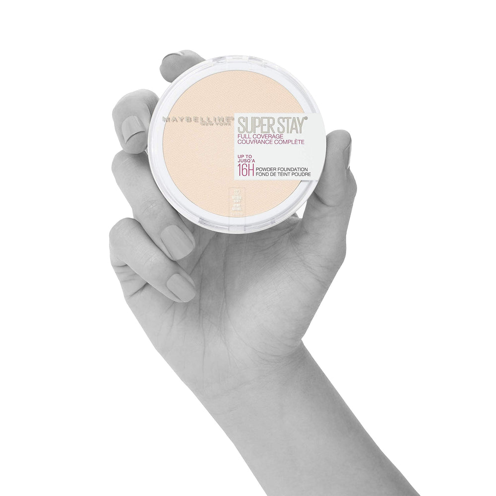 Maybelline Super Stay poudre dépose uniforme pour un teint rafraîchi à chaque application.