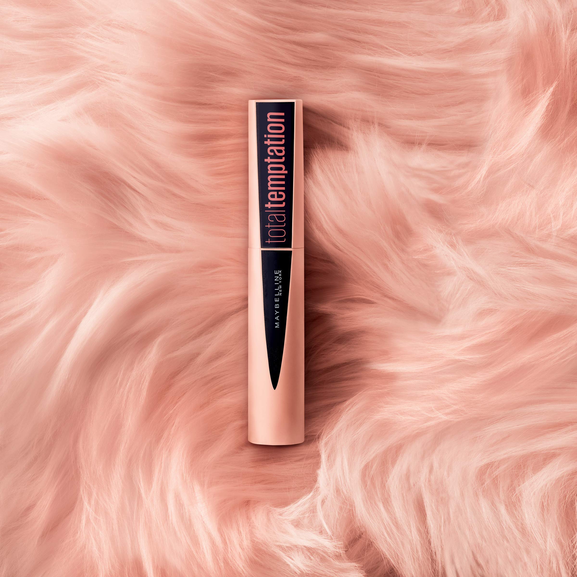 Maybelline Total Temptation, application rapide pour un look quotidien.