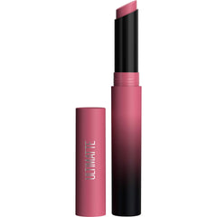 Maybelline Ultimatte rouge à lèvres pigment-intense, couleur durable et éclatante.