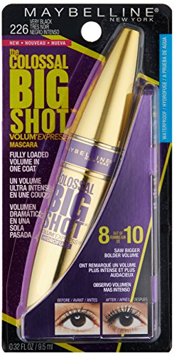 Maybelline Volum' Express : application rapide pour un regard plus dense.