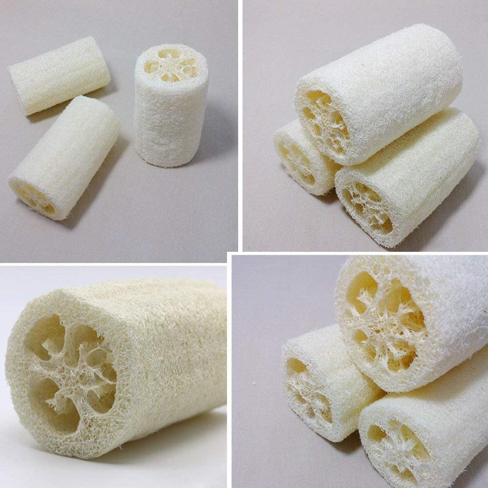 Éponge luffa MAYMII·HOME utilisée avec savon pour une exfoliation contrôlée