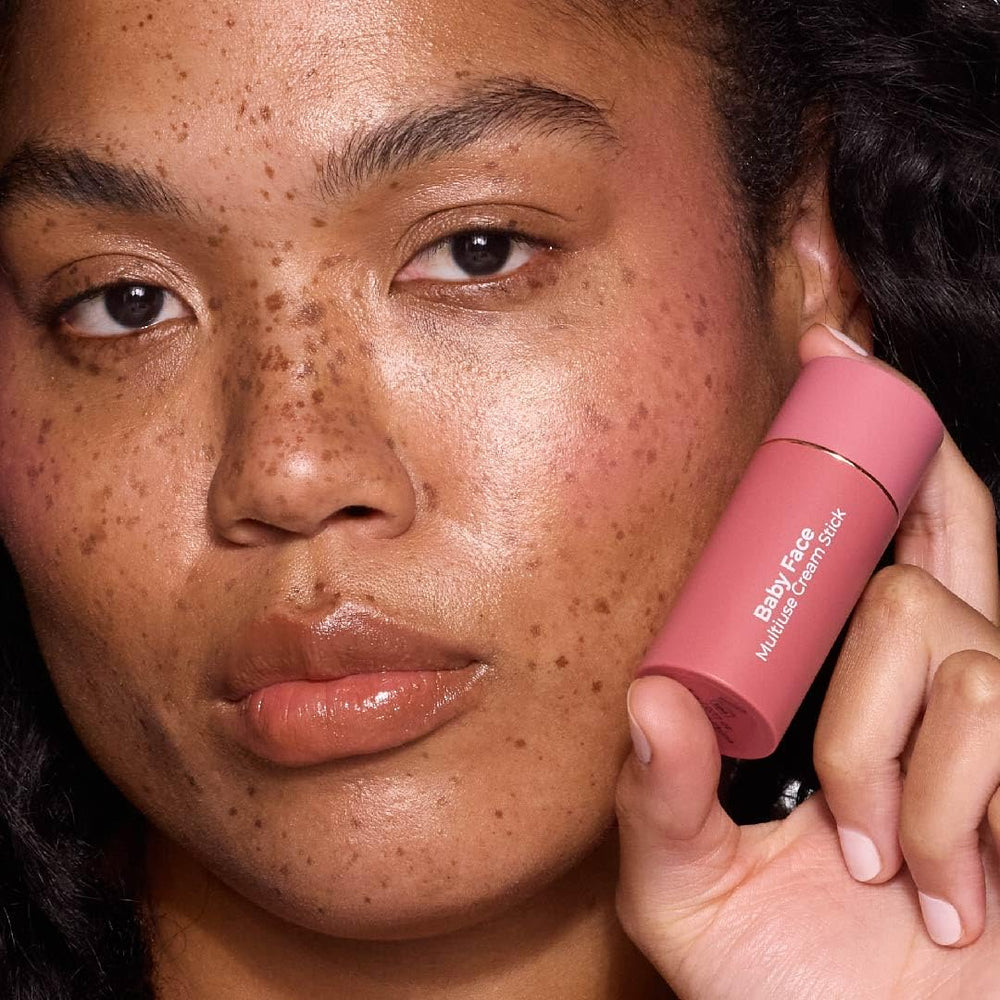 Ingrédient jojoba dans le Baby Face Stick pour nourrir la peau.