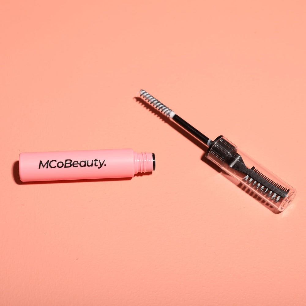 MCoBeauty Compatible toutes couleurs et formes de sourcils.