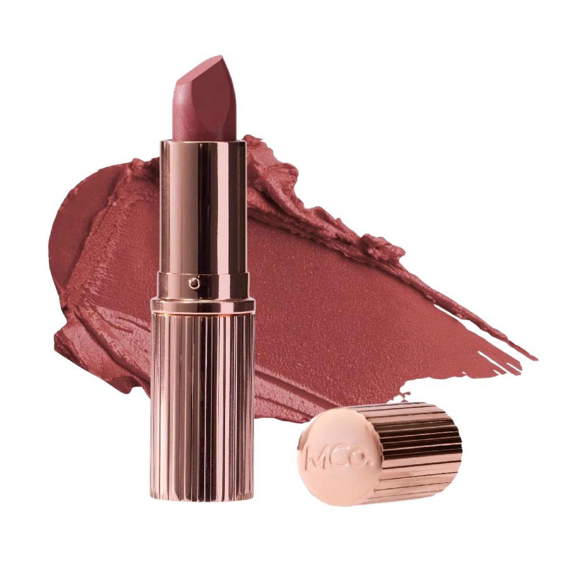 MCoBeauty Crème Matte Luxe Very Shelley taupe nude aperçu sur les lèvres couleur riche et uniforme