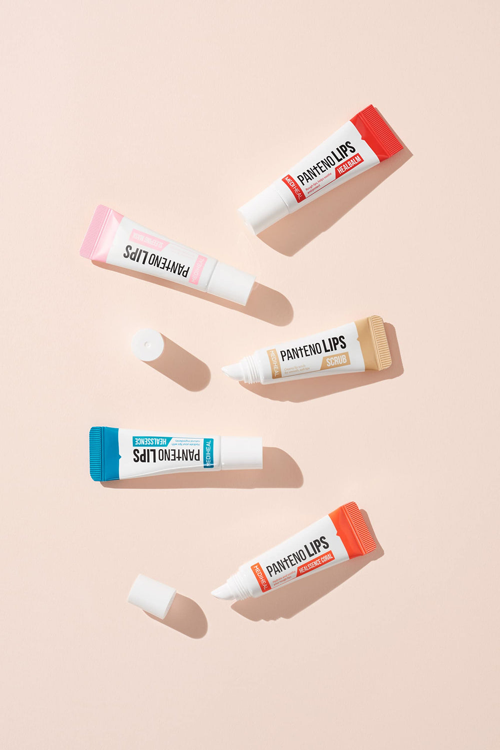 Le pack de deux Mediheal Pantenolips Healbalm pratique à domicile et en déplacement