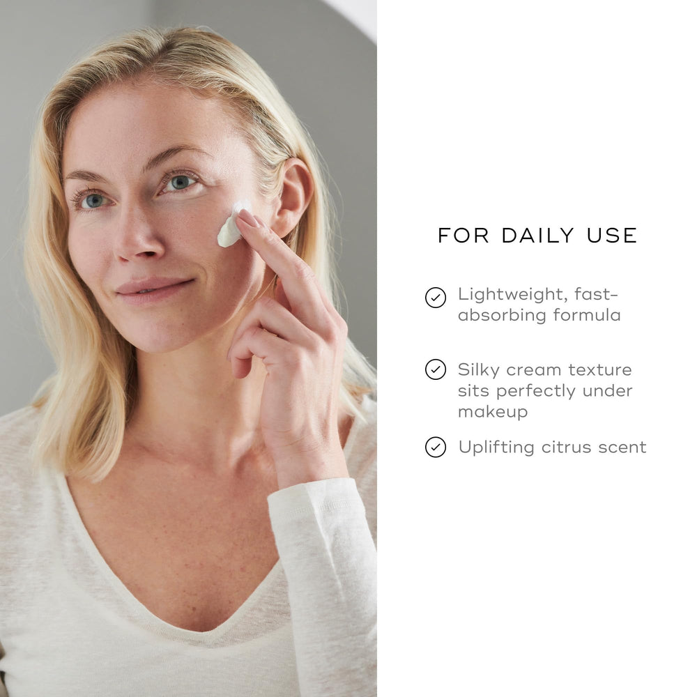 Medik8 C-Tetra Crème de jour : protection solaire intégrée pour la routine matinale.