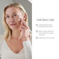 Medik8 C-Tetra Crème de jour : protection solaire intégrée pour la routine matinale.