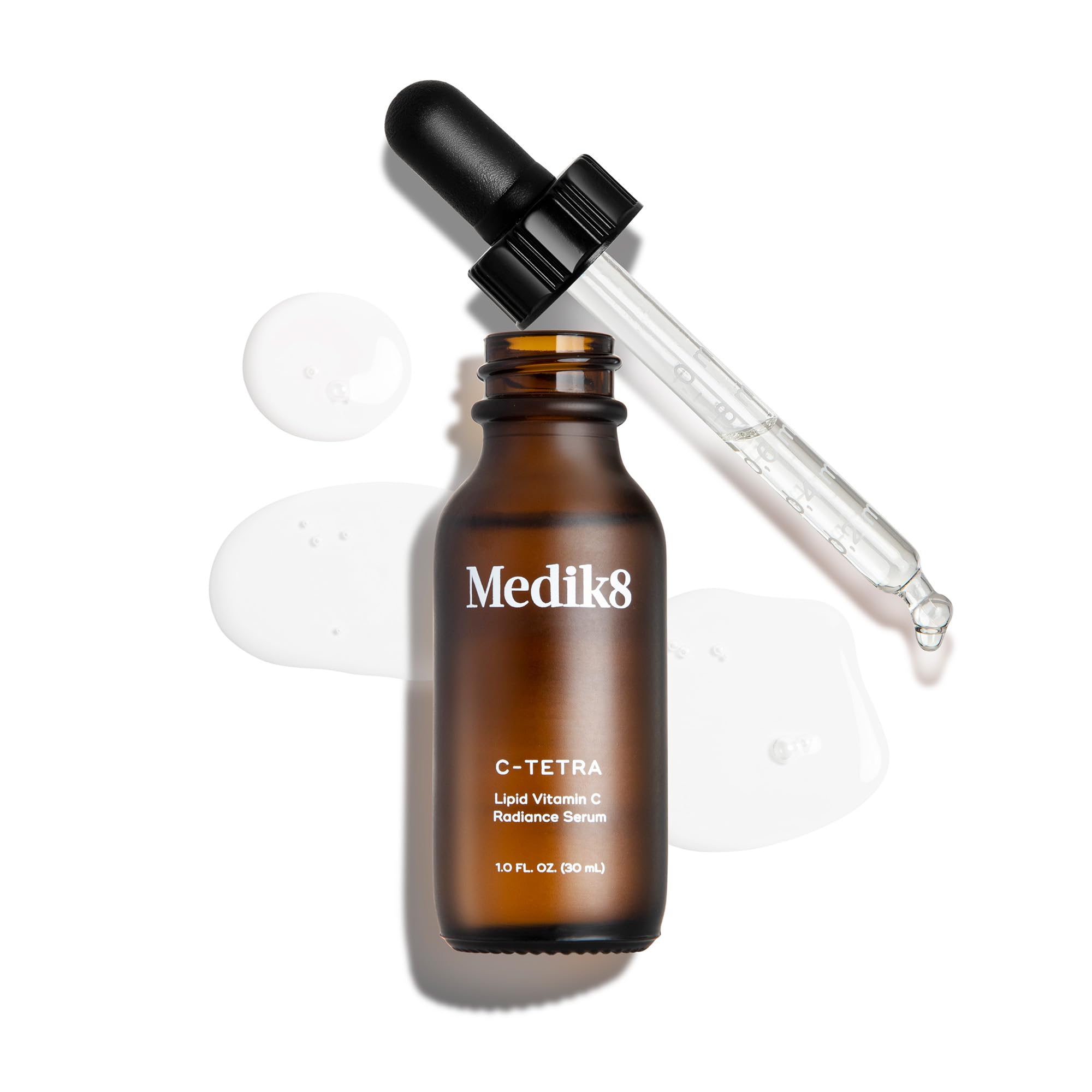 Medik8 C-Tetra teint-lumineux-usage-quotidien: routine efficace.
