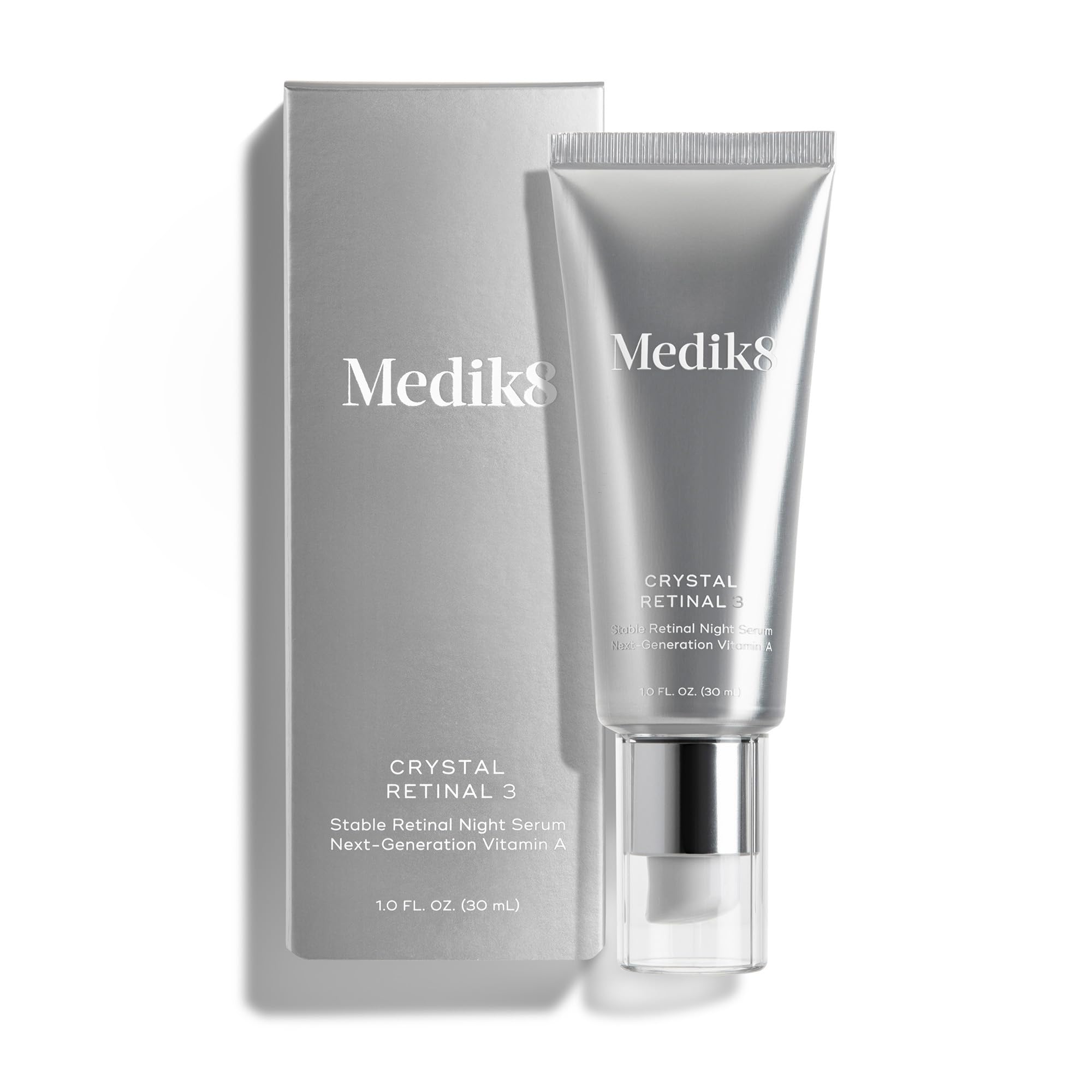 Medik8 Crystal Retinal 3, flacon nocturne, routine anti-âge douce pendant la nuit.