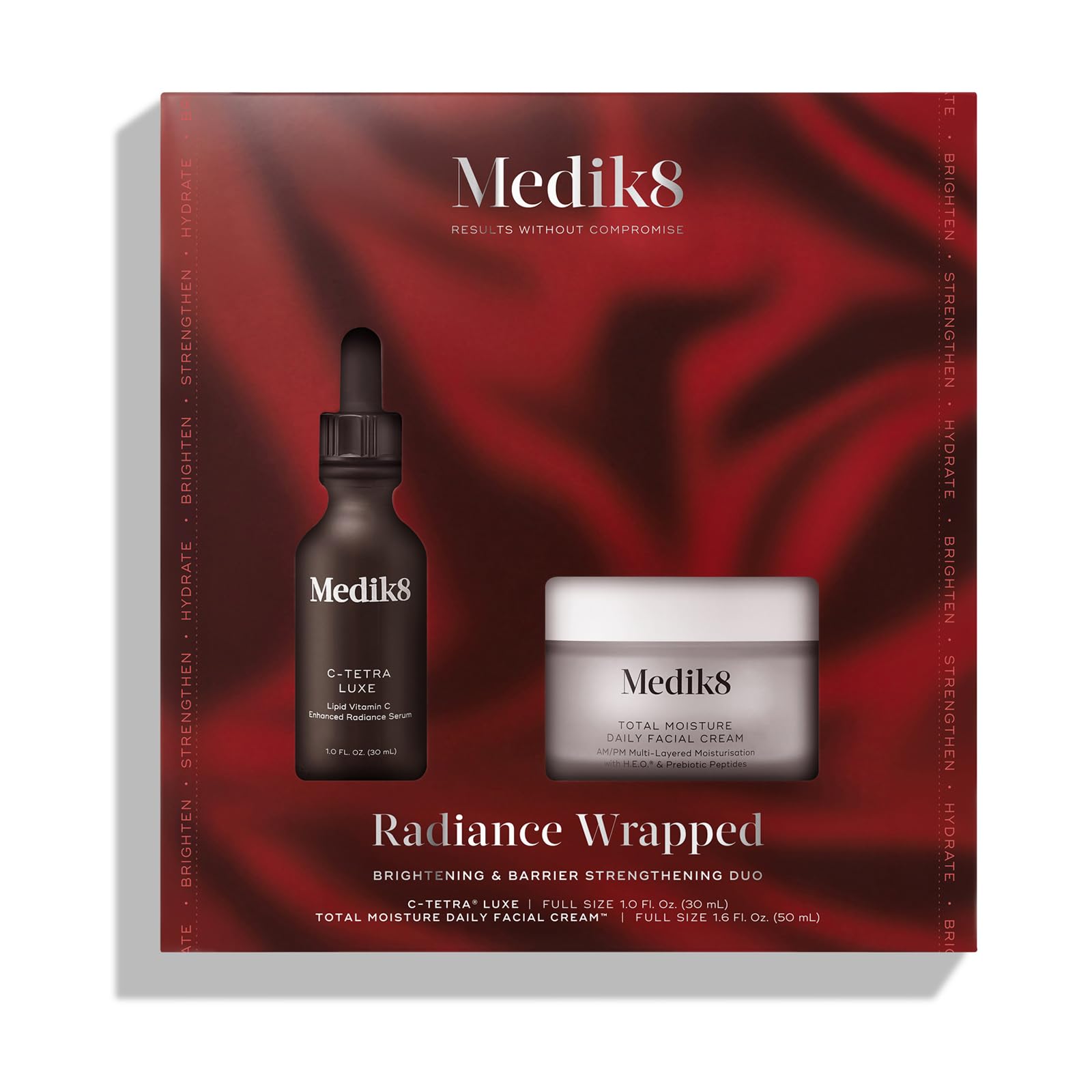 Flacon-serum vitamine C Medik8, éclat potentiel et protection antioxydante.