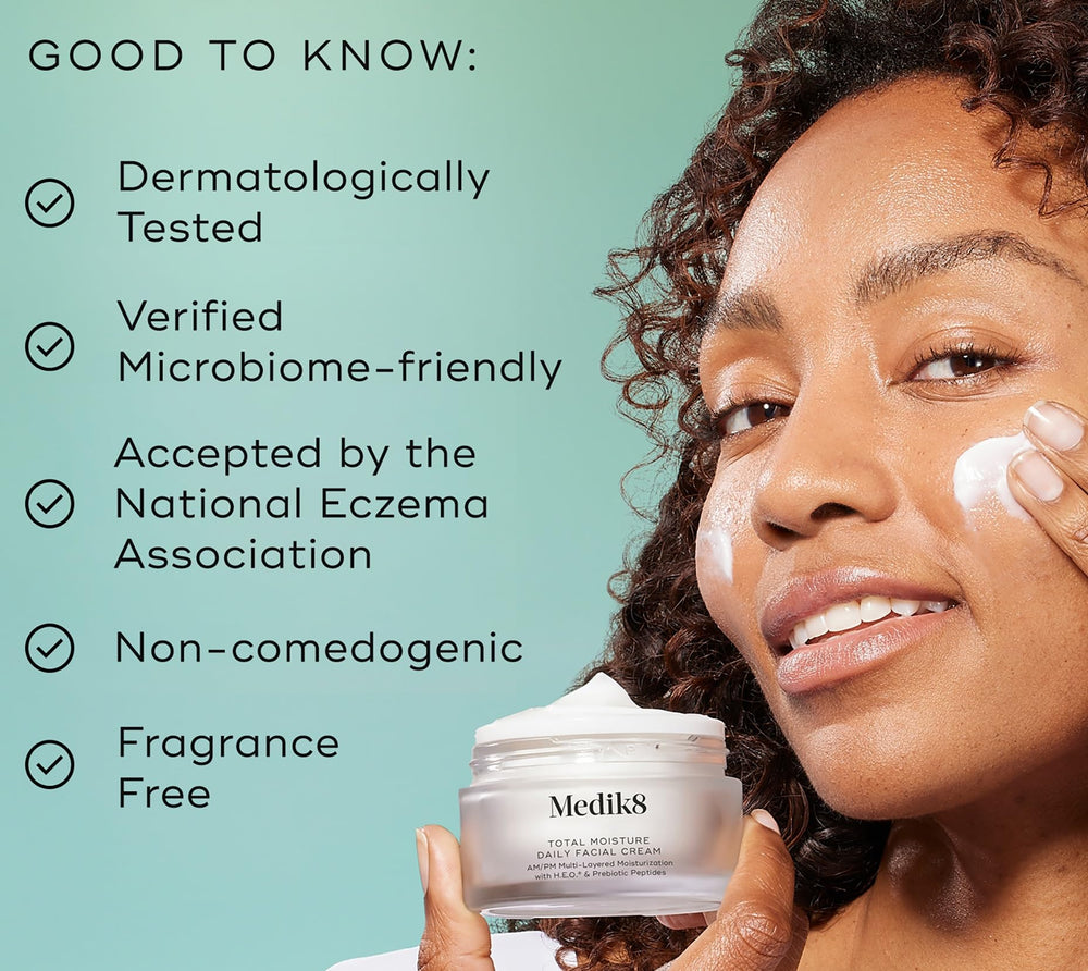 Medik8 Total Moisture formule vegane sans parfum teste dermatologiquement.