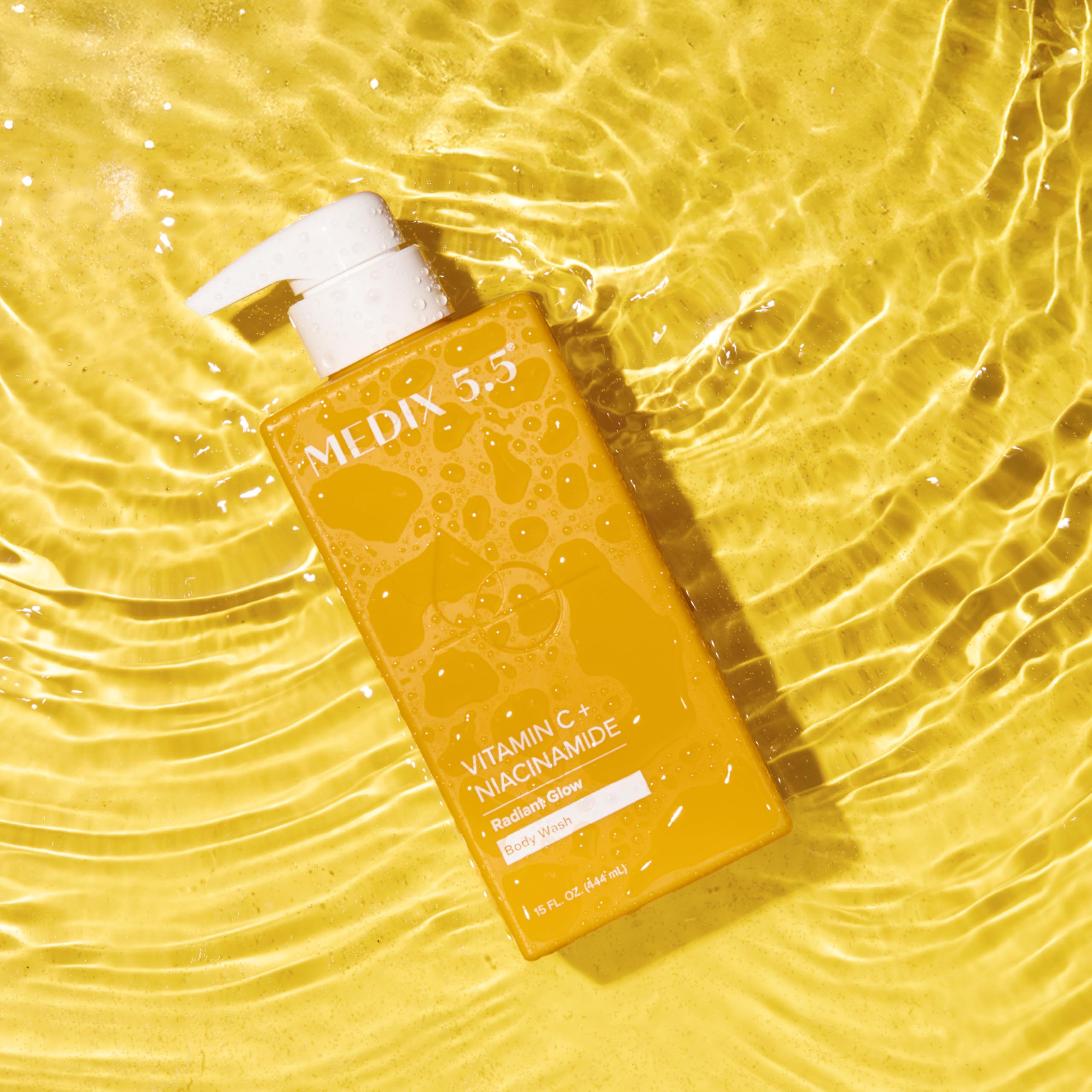 Medix 5.5 Radiant Glow, teint visiblement uniforme après usage régulier.