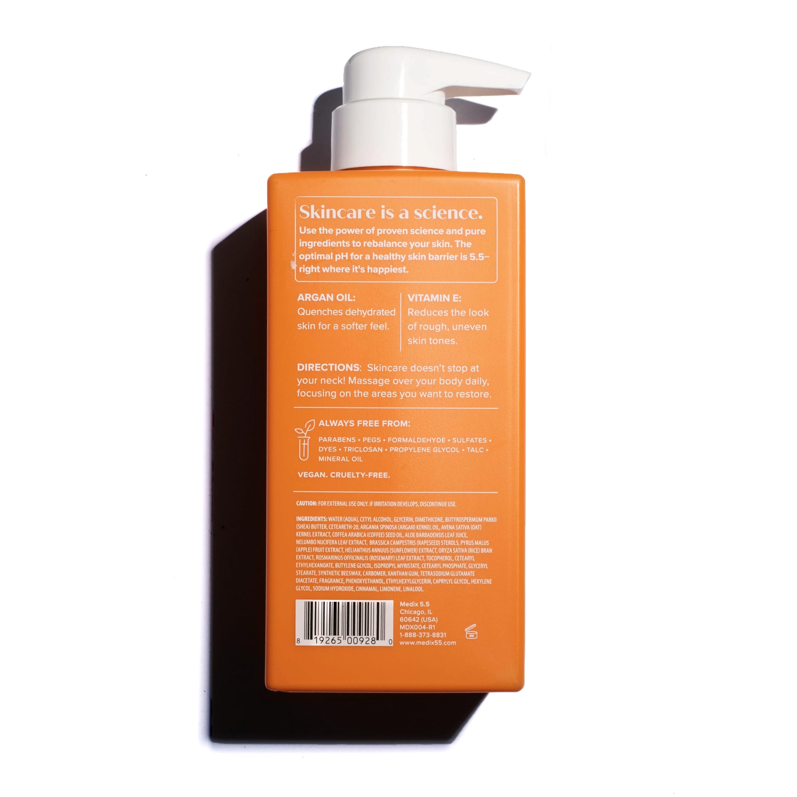 Routine quotidienne Medix 5.5 pour peau soignée et fraîche.