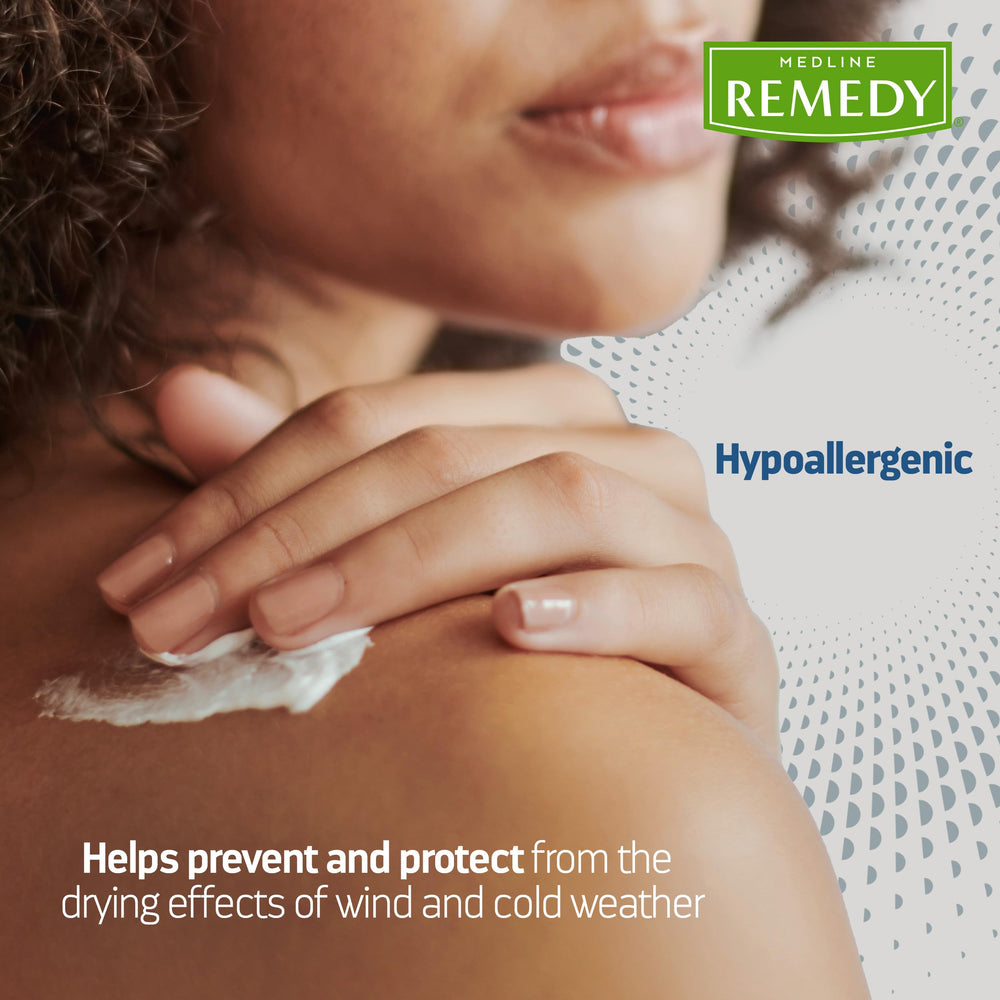Application sur mains et visage avec Remedy offre hydratation douce