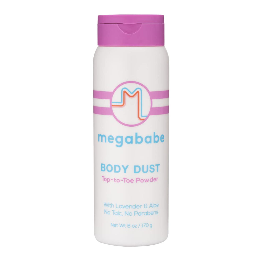 Megababe Body Dust flacon lavande, poudre absorbante pour rester au sec toute la journée.