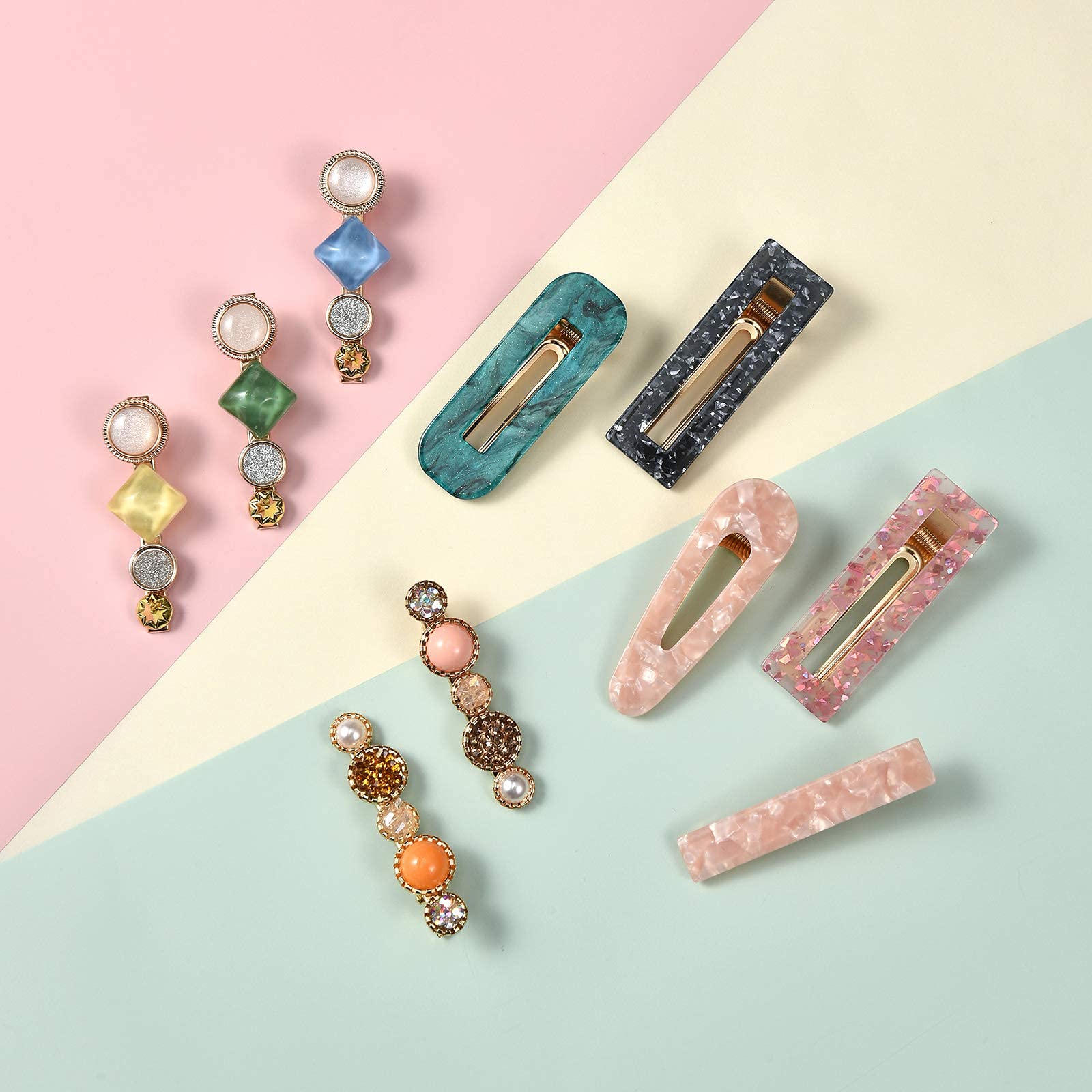 Barrettes Mehayi perles doree detail met en valeur les coiffures.