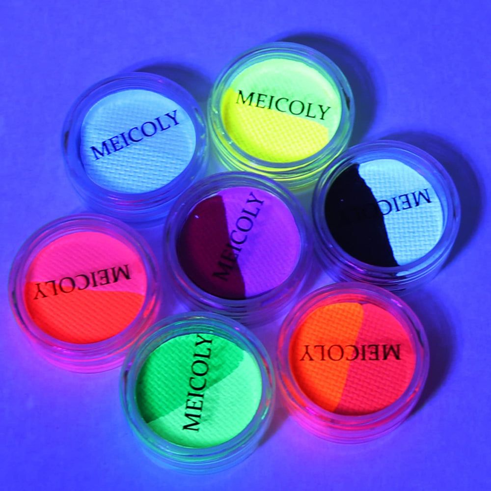 MEICOLY coffret compact et pratique pour maquillage en voyage.