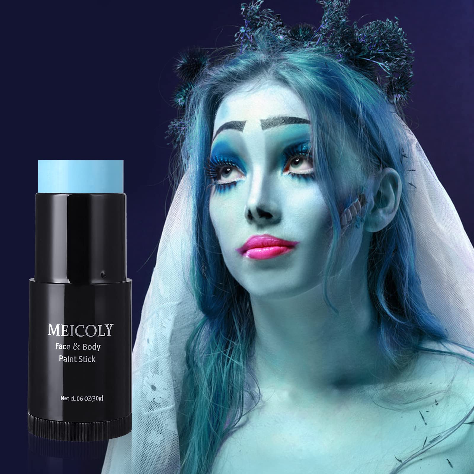 MEICOLY échantillon teinte bleu clair sur peau – rendu uniforme.