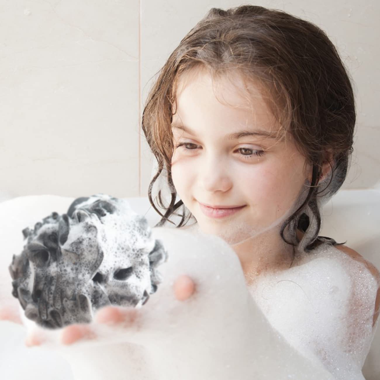 Éponge douche Meirrnyyu compactes – parfaites pour le voyage.