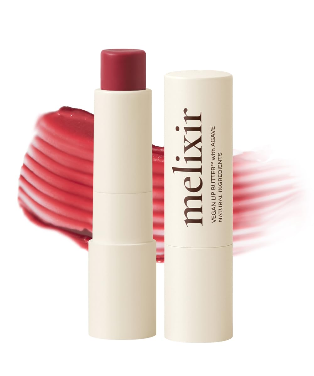 Melixir Beurre à lèvres Dewy Rose sur les lèvres, hydratation légère et fini naturel.