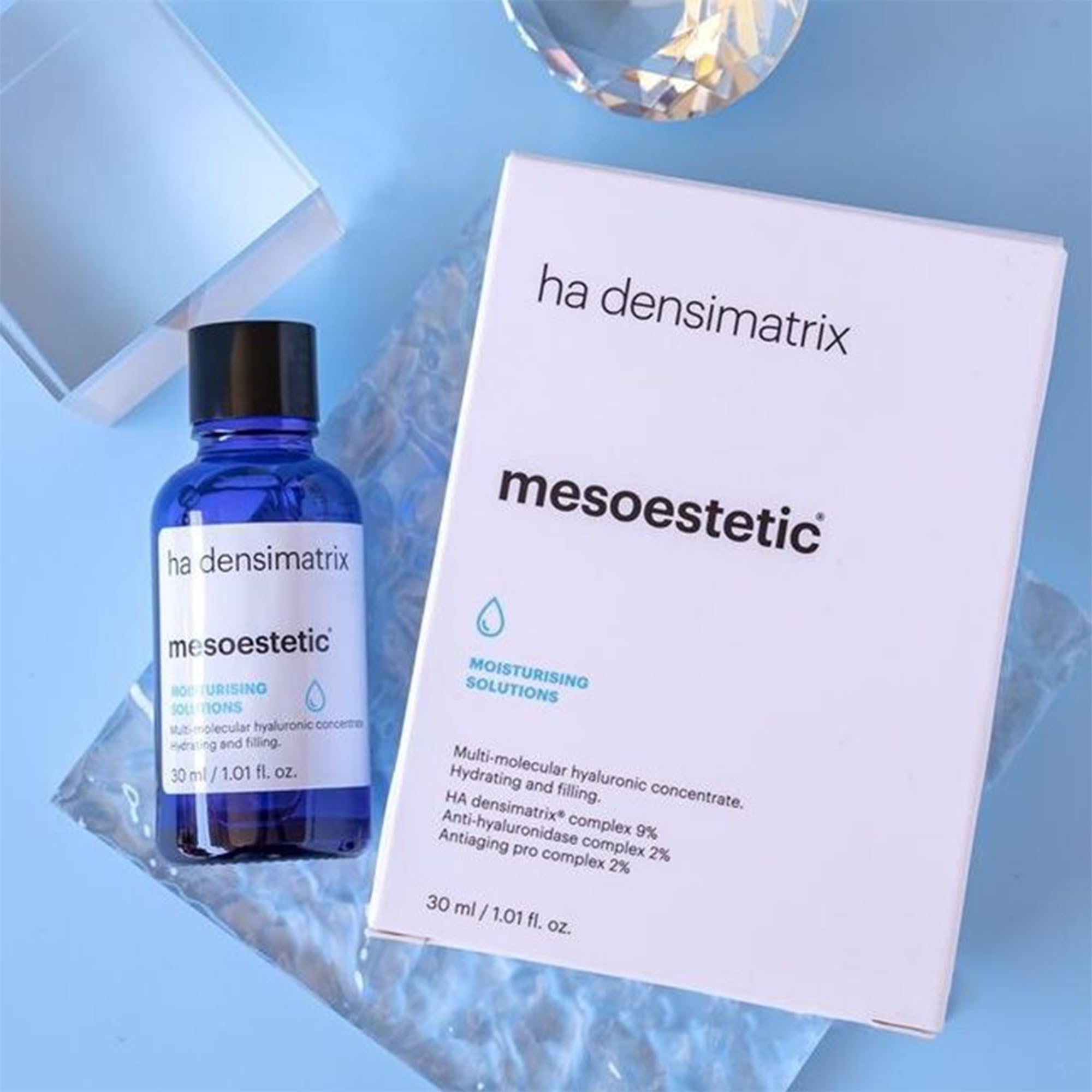 L'emballage moderne de Mesoestetic HA Densimatrix Concentrate convient à la routine beauté.