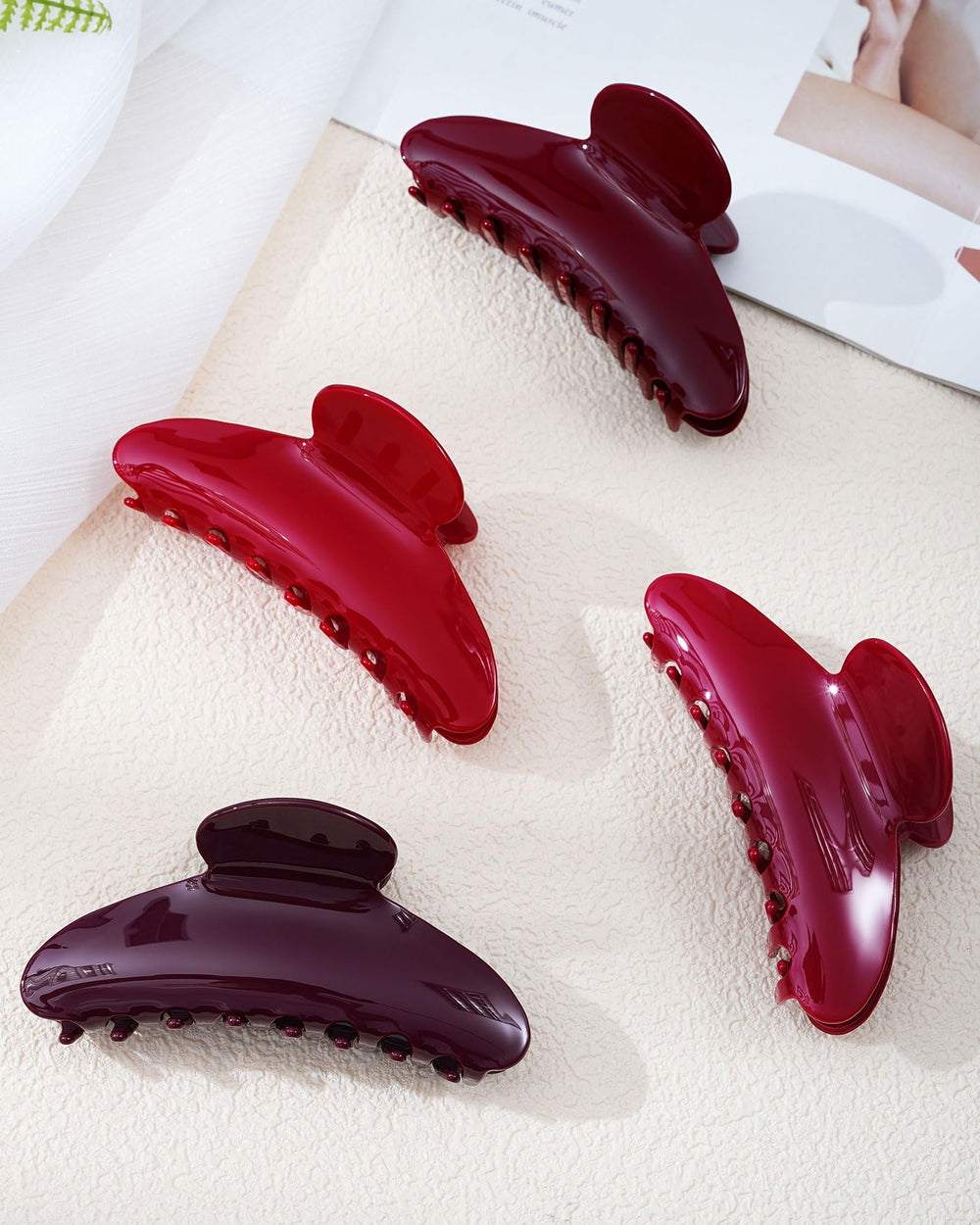 Palette rouge cerise Mesovor, idéale pour occasions festives.