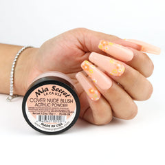 Mia Secret – application rapide sur ongles acryliques Nude Blush.