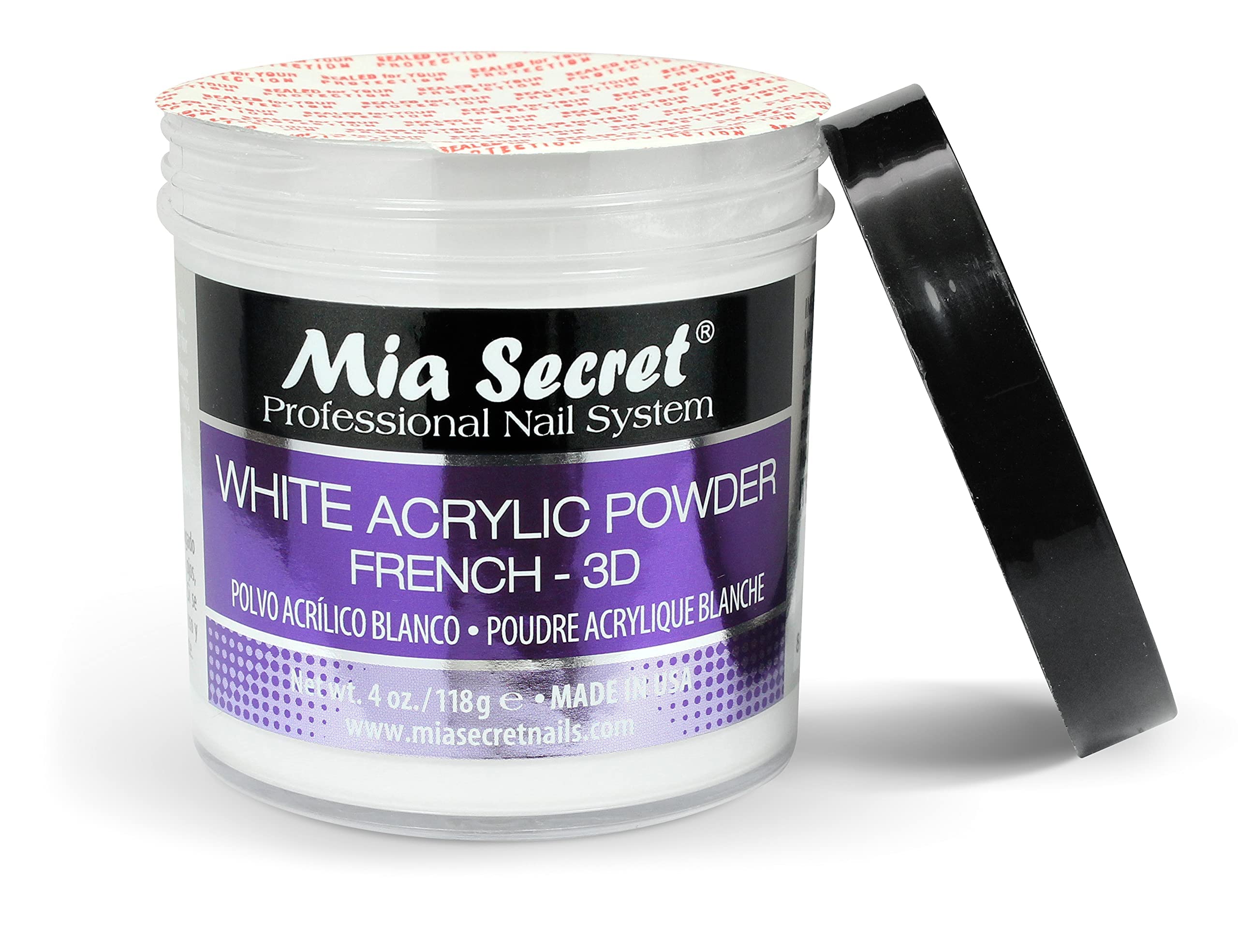 Application homogène grâce à la texture Mia Secret blanche.