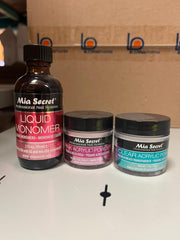Mia Secret poudre acrylique transparente 1 oz pour une finition claire.