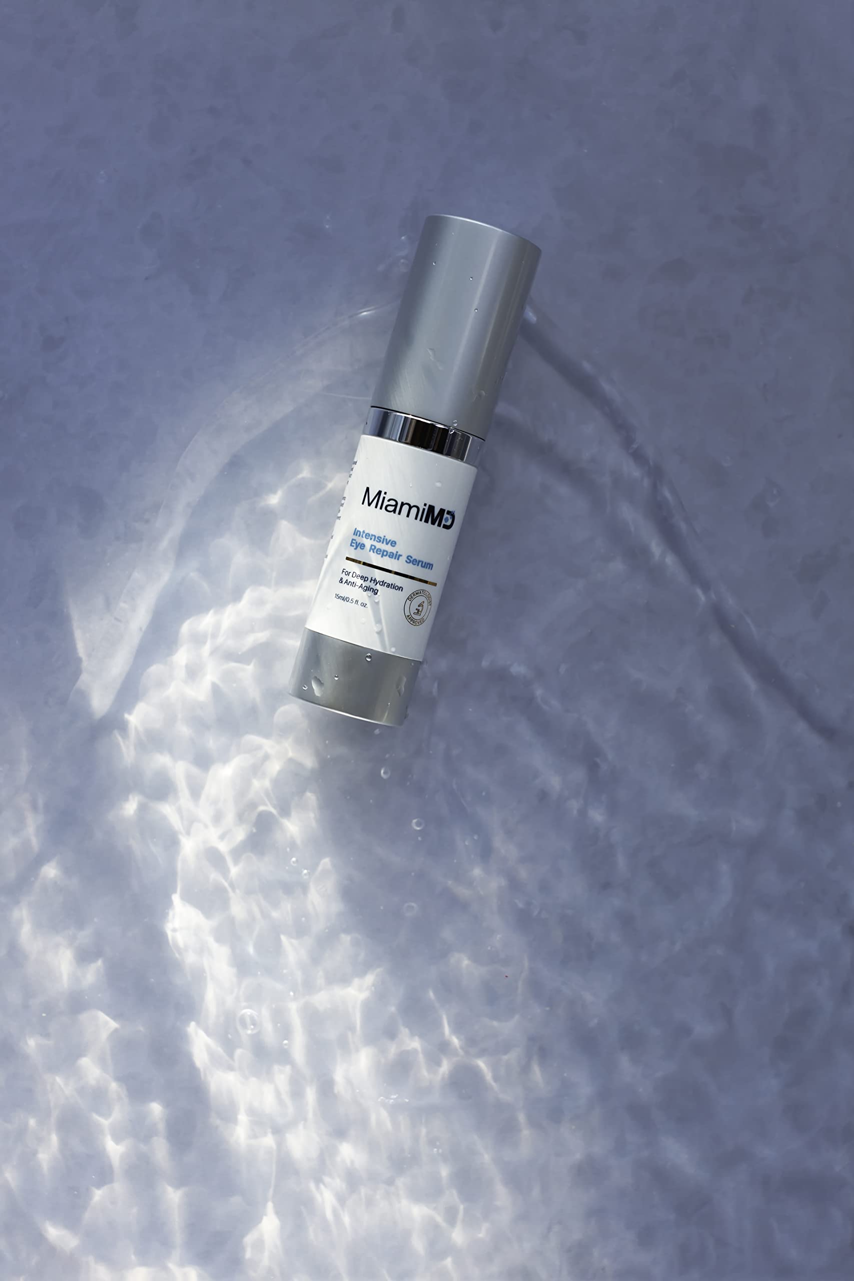 Sérum Yeux MiamiMD, emballage design, accès facile et pratique.