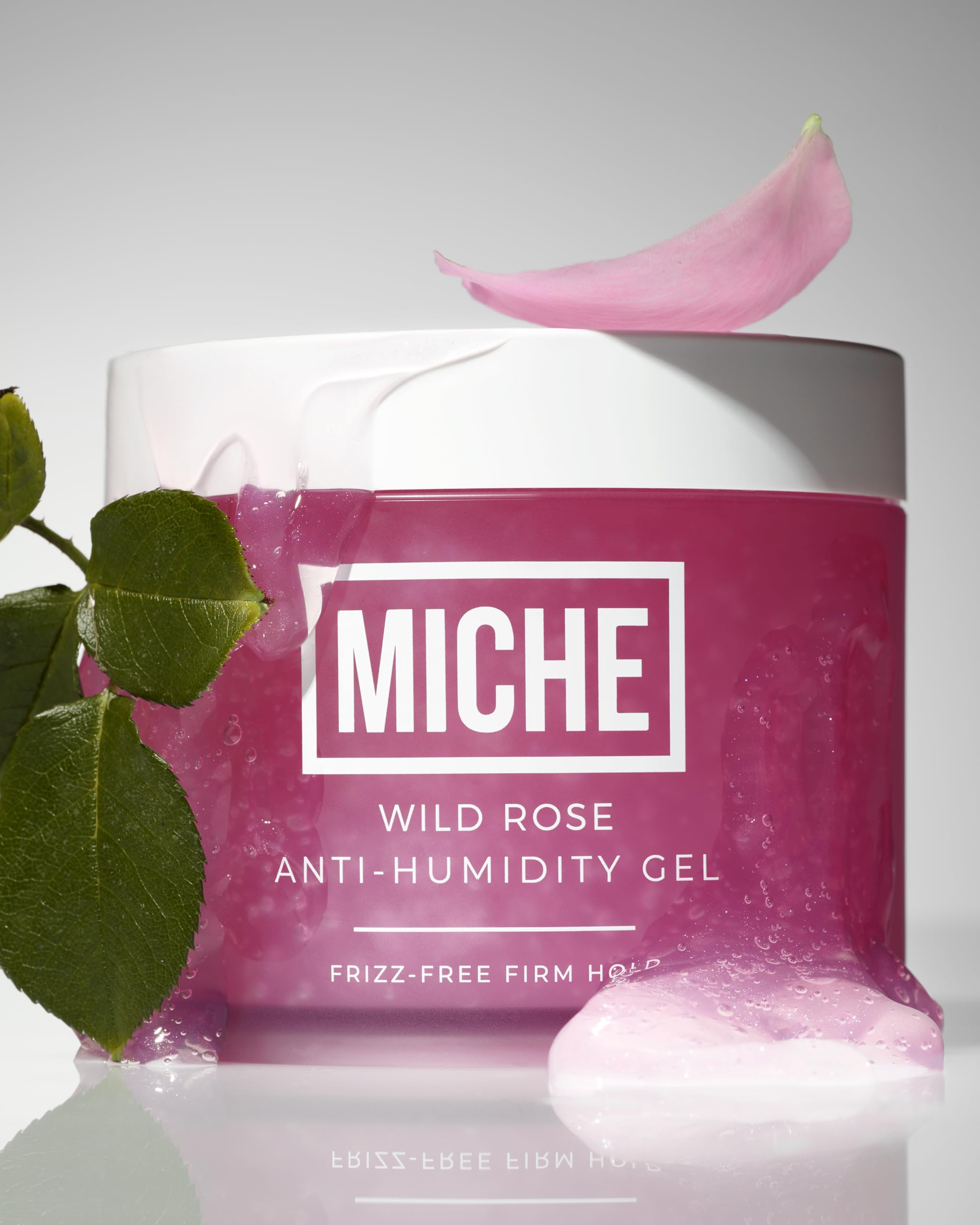 Texture légère du gel Miche Beauty pour boucles sans residu.
