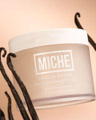 Miche Beauty Vanilla Dream Gel protège contre l’humidité pour des cheveux lisses.