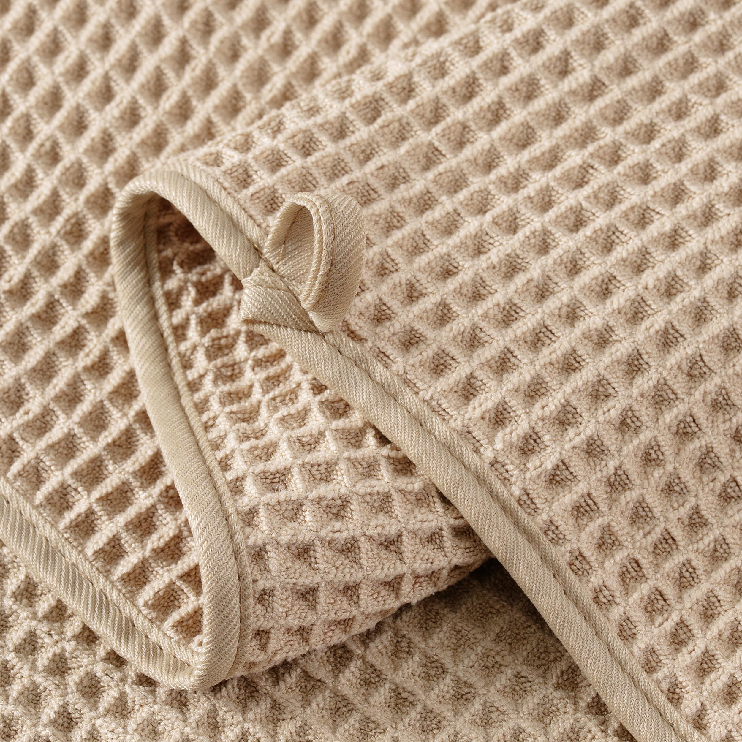 MICROFI serviettes visage gaufre beige, usage après bain ou gym.