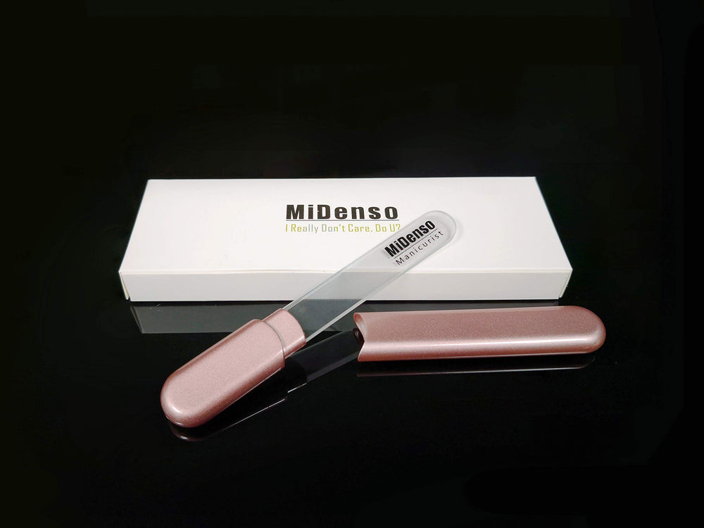 MiDenso lime en verre couleur abricot, surface lisse pour manucure douce.