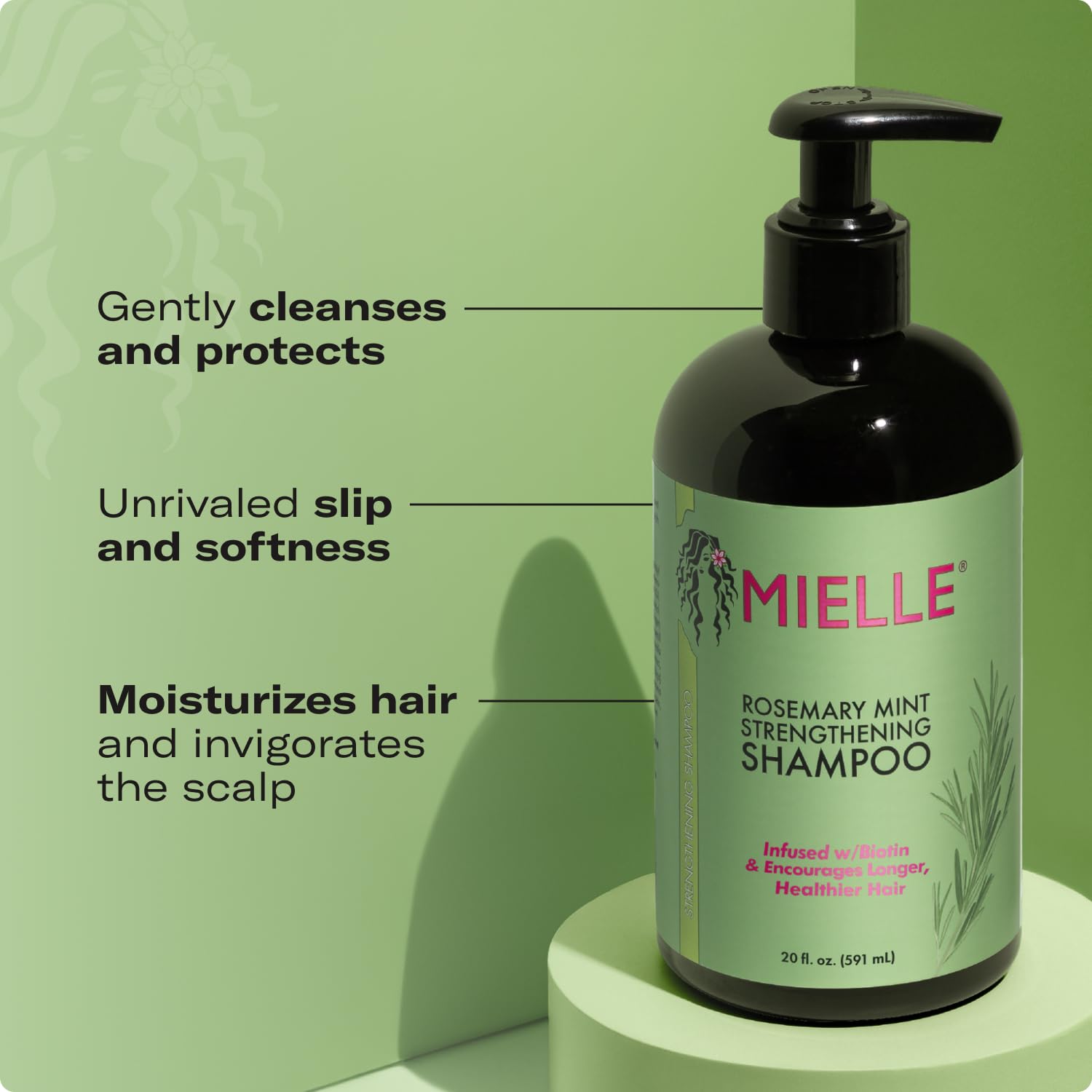 Texture moussante douce prête à nettoyer sans sulfates agressifs.